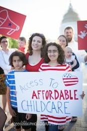 Both Moms and Children Benefit from Early Learning Opportunities