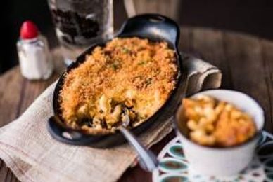 Tupelo Honey Cafe’s Bottomless Mac-Smack-n-Cheese