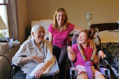 Smarter Ways to Teach Family Members Medical Skills