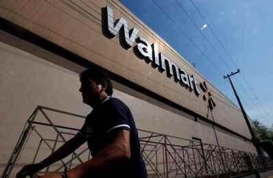 Wal-Mart names eight chemicals to be removed from products