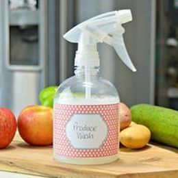 Homemade Fruit and Vegetable Wash Solution