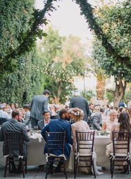 10 Tips for Making a Big Wedding Feel Intimate