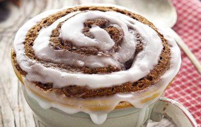 6 Cakes Clean Enough To Eat For Breakfast