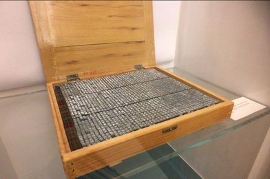 How This Decades-Old Technology Ushered In Predictive Text