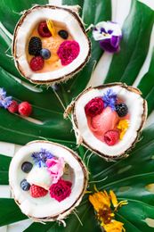 How to Make a Coconut Bowl