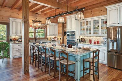 Timber Home Kitchen Design Tips & Inspiration