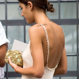 5 Ways To Look Instantly Bronzed (Without Self-Tanner)