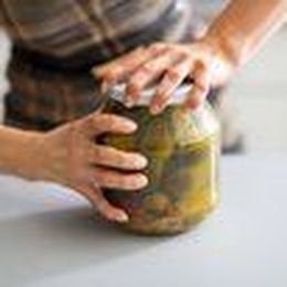 9 Clever Things You Can Do with a Rubber Band 