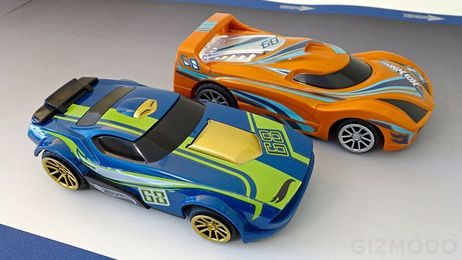 Hot Wheels' New RC Cars Have Minds of Their Own