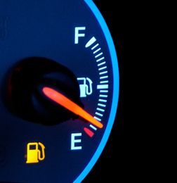 What to Do If You Run out of Gas While Driving
