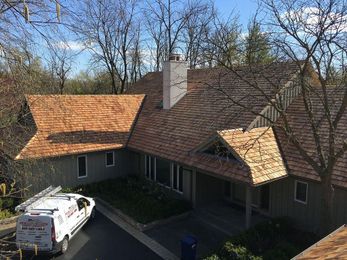 Choosing a Cedar Shake Roofing Company