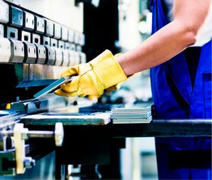 How to Bridge the Manufacturing Skills Gap