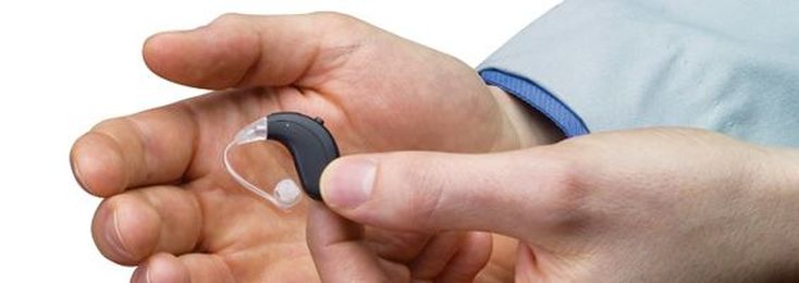How to Change a Hearing Aid Battery