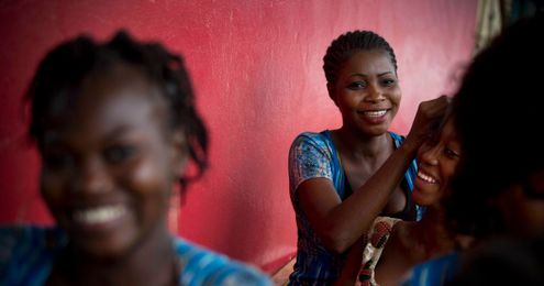 Contraceptive Questions? Ask Your Hairdresser by USAID publications on Exposure