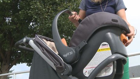 Study finds two injuries every hour from strollers and carriers