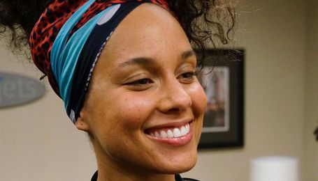 Takes More Work Than You Think! How to Get Alicia Keys' TIDAL Bare Beauty Look