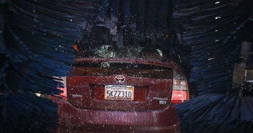 Before roads, driverless tech must conquer car washes