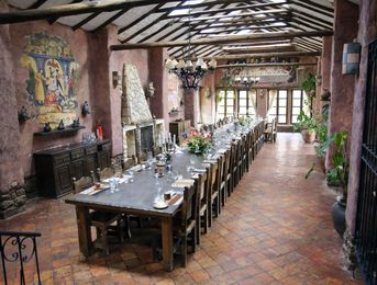 Ask Jennifer Adams: Can an awkwardly placed skylight and chandelier get along?