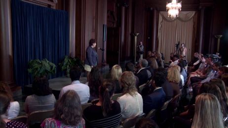 In One Take: Using Social Networks to Reduce Food Waste Gayle Hubert