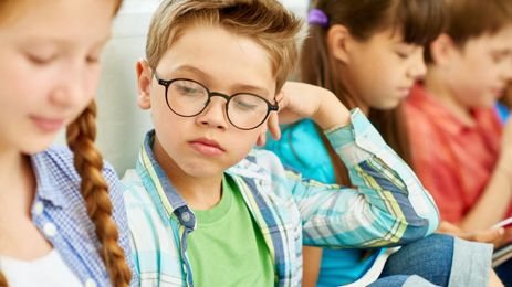 8 Ways to Help Your Child Make Friends in School