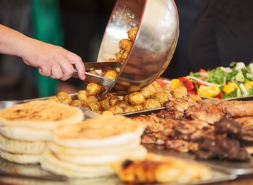 Things You Must Know Before Eating at Buffet Restaurants