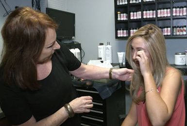 Everyday Hero: Hairstylist helps cancer patients feel beautiful