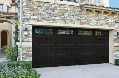 4 Telltale Signs That You Need a New Garage Door