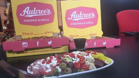 Calling all kids: make your own pizza day!