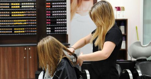 Got a problem with booze? Talk it over with your hairstylist!