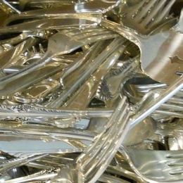 Do You Own Silver-Plated or Pure Silver Items? This Online Encyclopedia Helps You Identify them Fast