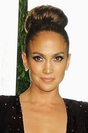 Be Beautiful: How To Get an Elegant Top Knot