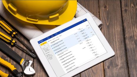 Bucket list: Drive a 4-ton tracked excavator