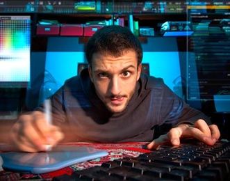 10 Cool Tricks & Hacks That You Can Learn From Computer Geeks