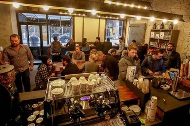 What Happens When Cafes Pull the Plug on Wi-Fi 