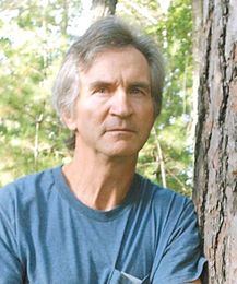 Do religious people live longer than non-religious people?