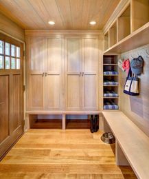 4 Smart Storage Solutions for Entryways and Mudrooms