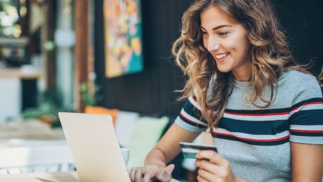 12 Can't-Miss Clothing Discounts for Teachers