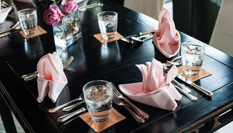 6 Things Couples Forget To Do At The Rehearsal (SheFinds)