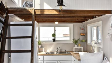 Adorable tiny house is perfect for green lovers