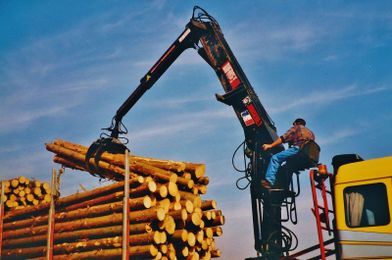 5 Ways Working in Material Handling Will Change Your Life