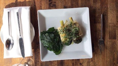 These broccoli hot dogs are impressing vegetarians and meat-eaters alike