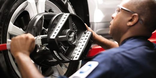 Smart Driving Wheel Alignment Practices