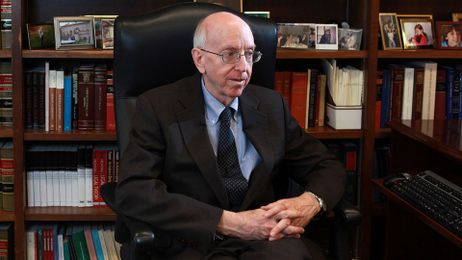 Cat-loving judge makes case that has nothing to do with cats all about cats