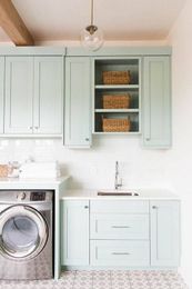 16 Laundry Room Decorating Ideas You'll Want to Copy