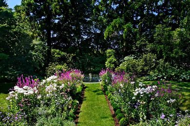 Notes from the Garden: Landscape Design That Suits You 