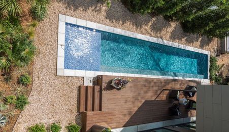People Are Now Making Pools Out of Shipping Containers
