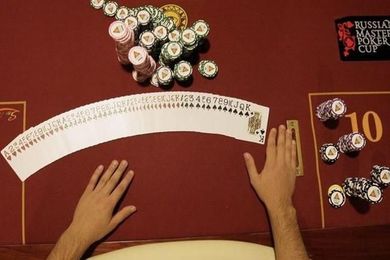 Poker-playing engineers take on AI machine, get thrashed