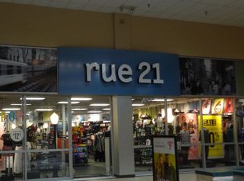 Teen clothing retailer Rue21 closing nearly 400 stores nationwide; 5 in southeast Wisconsin