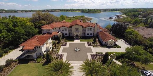 Need a Lift? Homes With Elevators