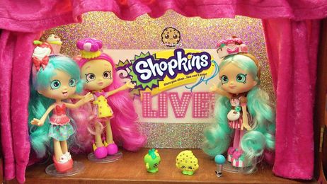 Coming Soon Shoppies + Shopkins LIVE Show Dancing On Stage